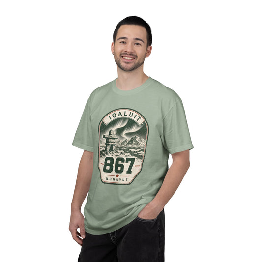 Iqaluit 867 Area Code T- Shirt -  Nunavut Northern Lights Badge
