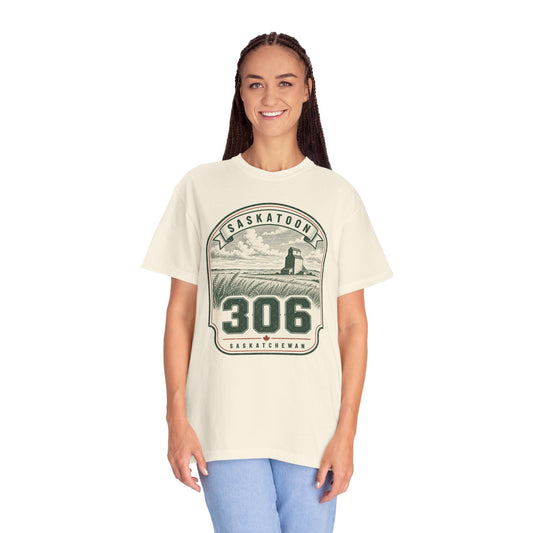 Saskatoon 306 Area Code - Saskatchewan Vintage Farmstead T-Shirt